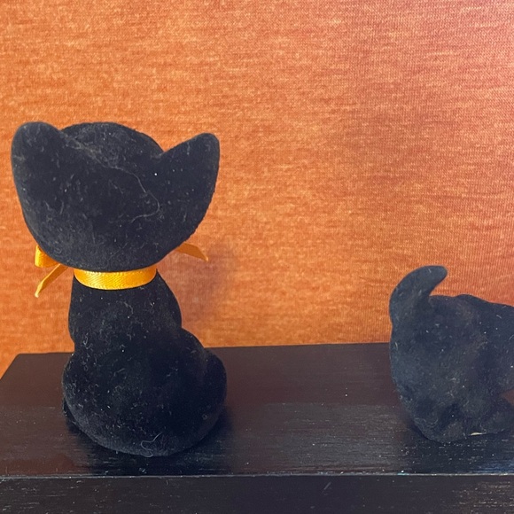 Set of 3 Vintage Hallmark Flocked Black Cats. - Picture 6 of 9